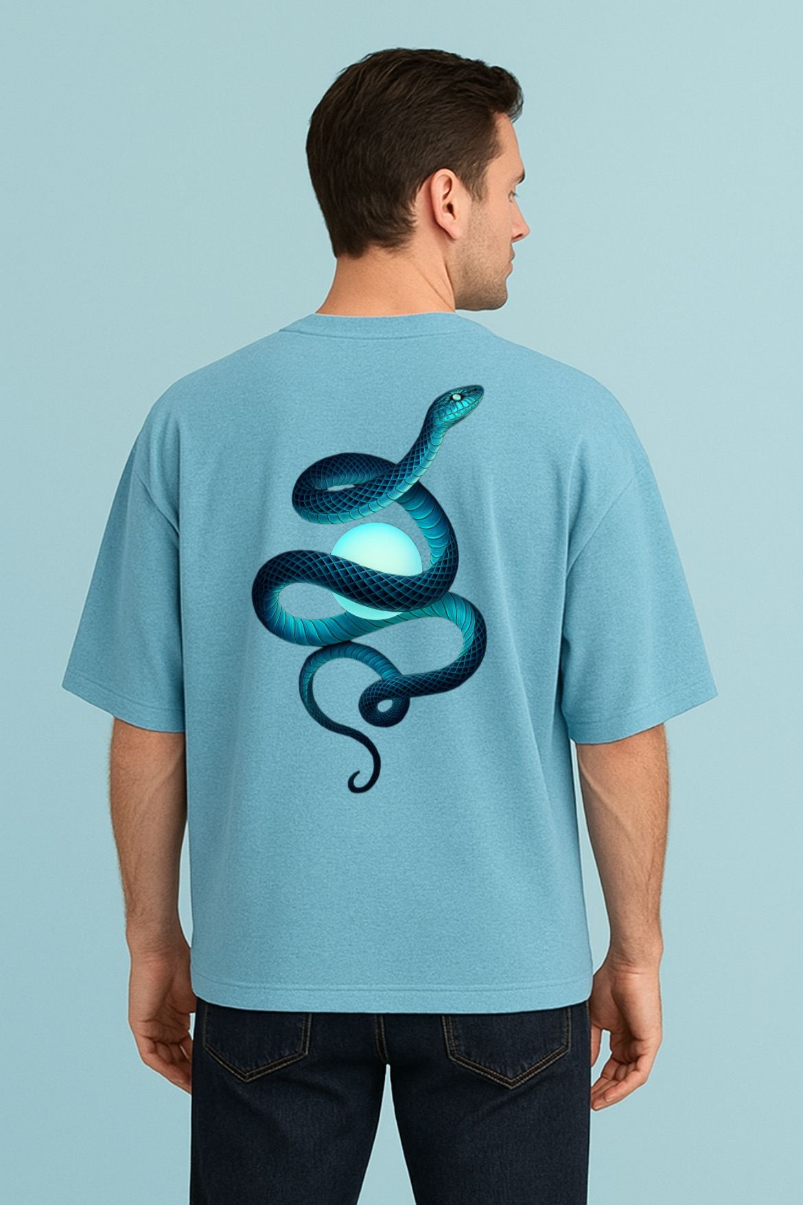 Artistic Serpent Design Oversized T-shirt - Image 4
