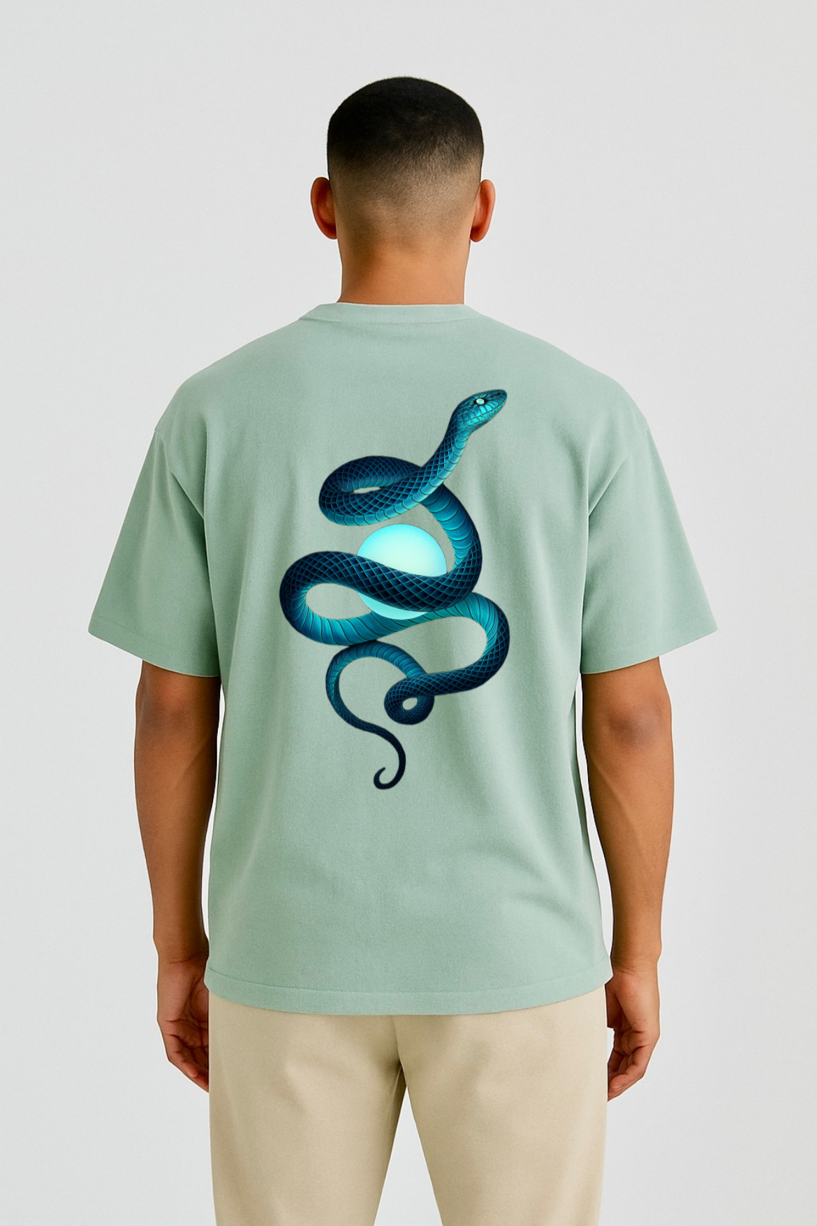 Artistic Serpent Design Oversized T-shirt - Image 24